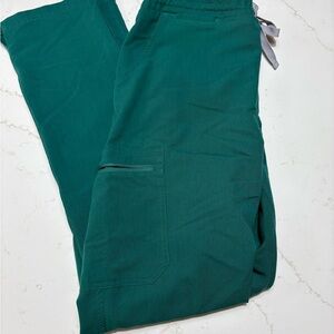 Figs Yola green M/T pants